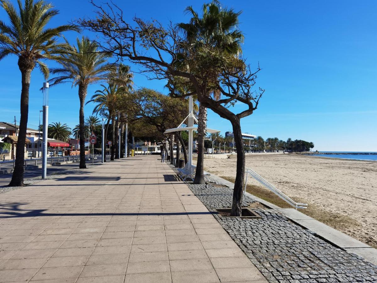 Guillem Planetcostadorada Cambrils Extérieur photo
